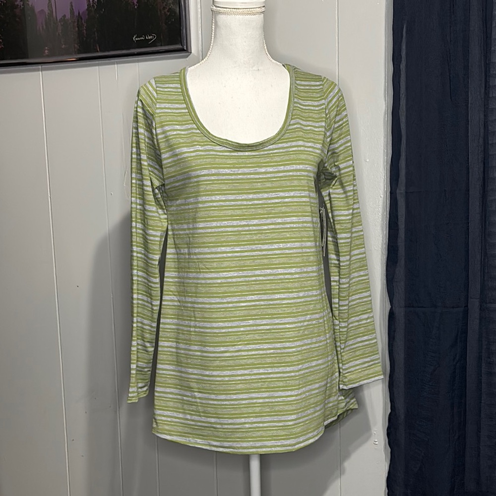 LuLaRoe Green/Light Grey Striped Women's‎ Top